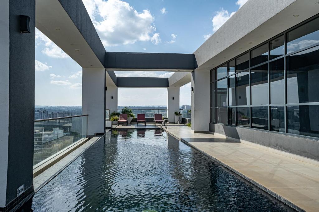 rooftop pool nairobi