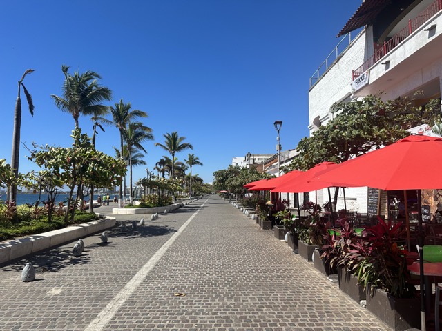 Promenade in Centro Puerto Vallarta