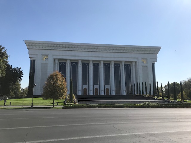 How to obtain a residence permit in Uzbekistan