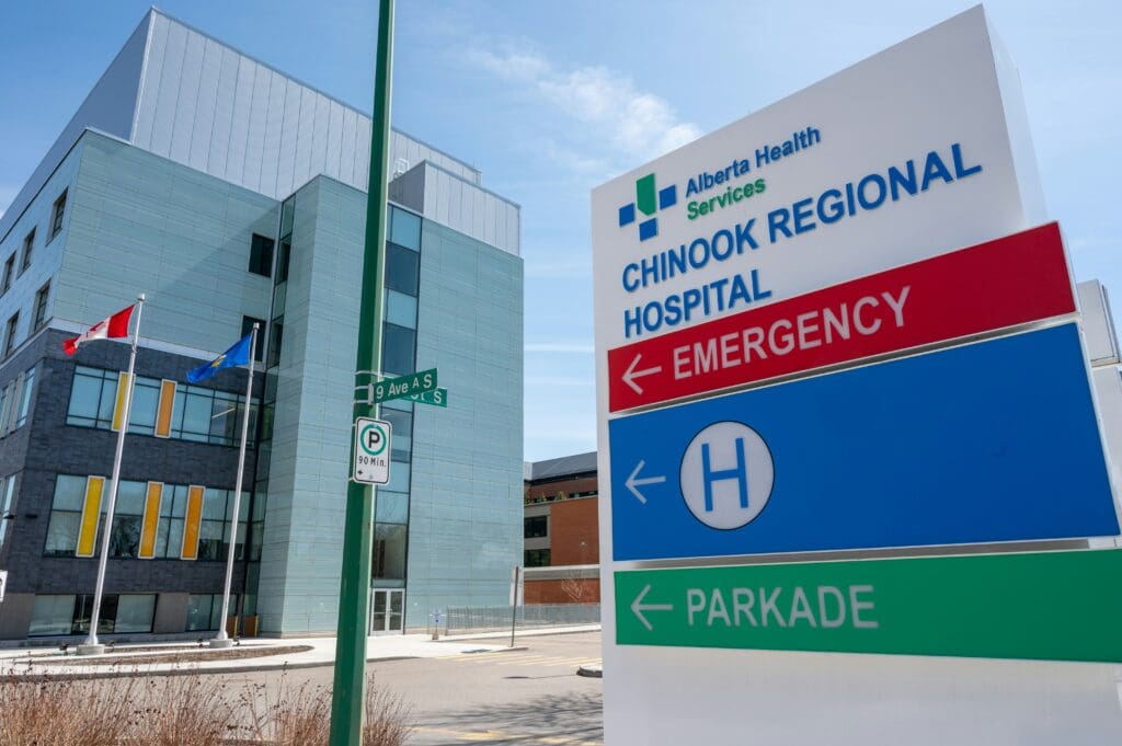 leaving canada means losing access to Canadian health care