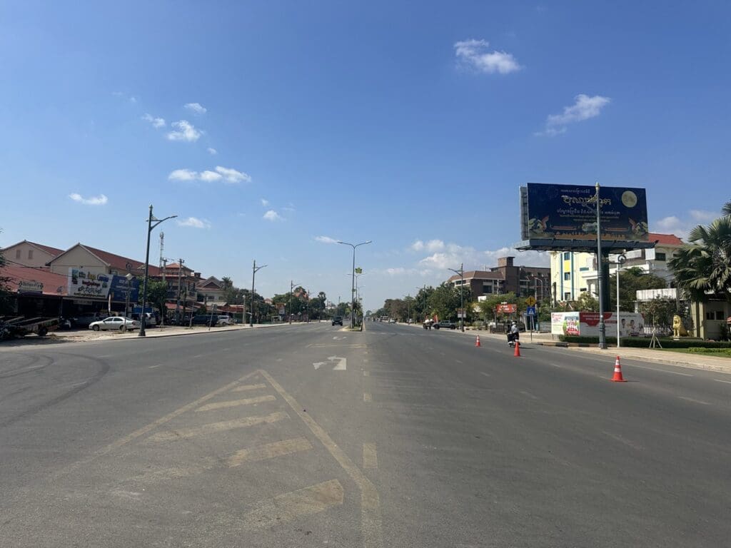 route déserte de Siem Reap